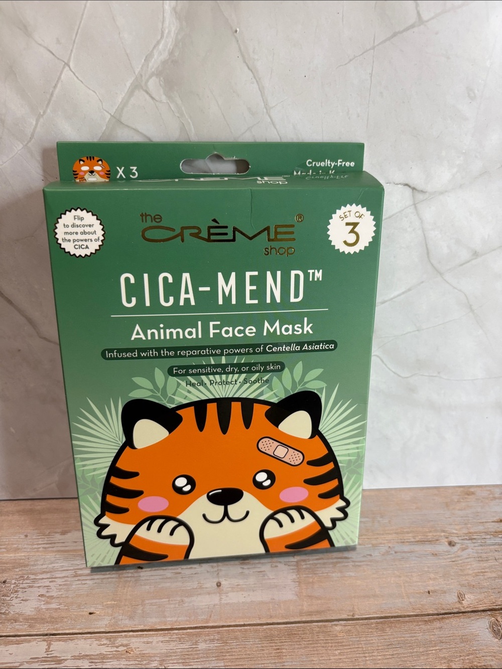 CICA-MEND Tiger Animal Face Mask - Green/Orange